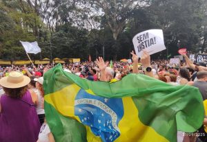 O centro da luta pela soberania é a reindustrialização do