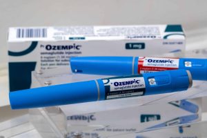 Ozempic e Mounjaro: benefícios vão além da perda de peso,