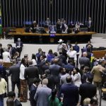 PEC da Blindagem: Centrão articula para restaurar votação secreta derrubada