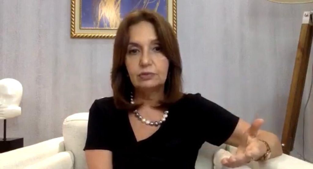 Paes promove nova dança das cadeiras para reforçar Câmara e