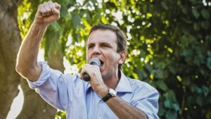 Paes seria eleito governador no primeiro turno, aponta Paraná Pesquisas