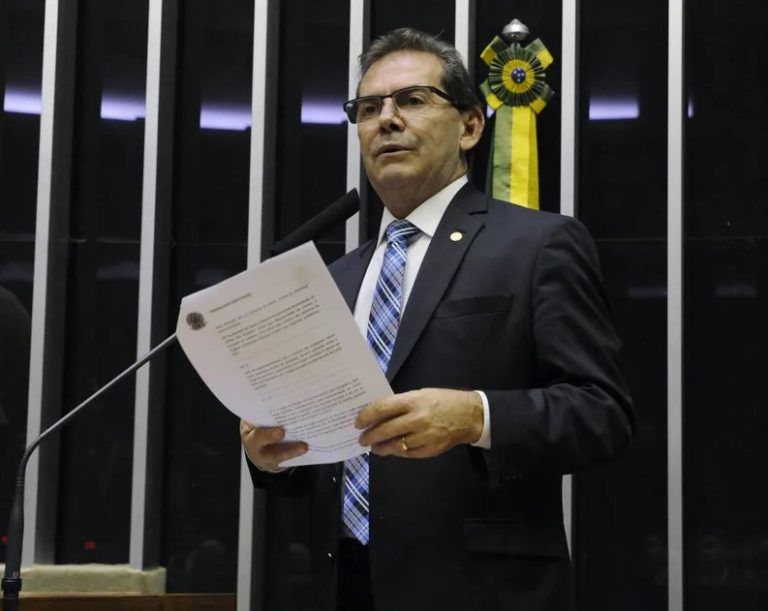 Paulinho da Força ameaça travar votação do Imposto de Renda