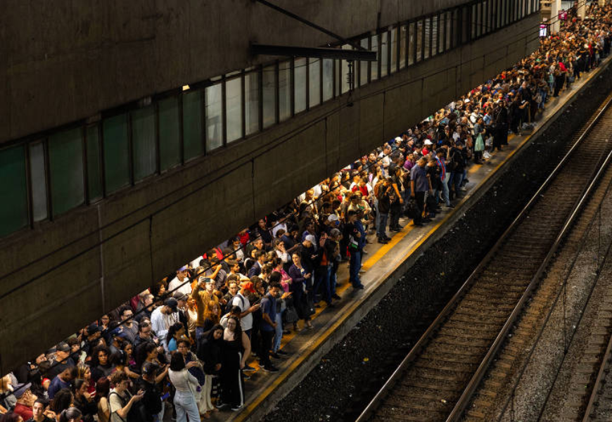 Privatização e fim do 710 da CPTM aumentam tempo de