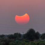 Qual o horário do eclipse solar de domingo?