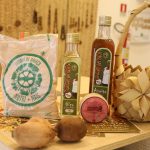 Quebradeiras de coco lançam site de vendas online no Mês