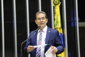 Relator da anistia elogiou Moraes e chamou 8 de Janeiro