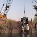 Resgate retira primeiro caminhão soterrado no Rio Tocantins após trágico