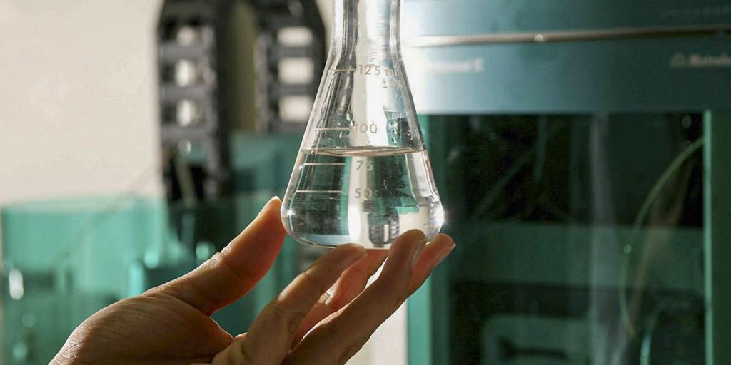 SP confirma 2 mortes de intoxicação por metanol no estado