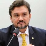 Sabino comunicou ao União Brasil que deixará Ministério do Turismo