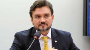 Sabino comunicou ao União Brasil que deixará Ministério do Turismo