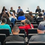 Seminário aborda saúde mental no trabalho e inclusão escolar