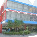 Servidor acumulava 7 cargos e recebia R$ 15,5 mil de