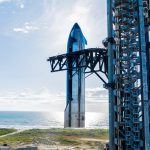 SpaceX leva nova Starship à base para testes antes do