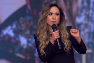 Sucesso no Multishow, Globo renova Lady Show com Tatá Werneck