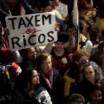 Super-ricos pagam cerca de 20% de impostos no Brasil, enquanto
