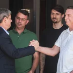 Tarcísio e Flávio Bolsonaro dizem que dosimetria do PL da