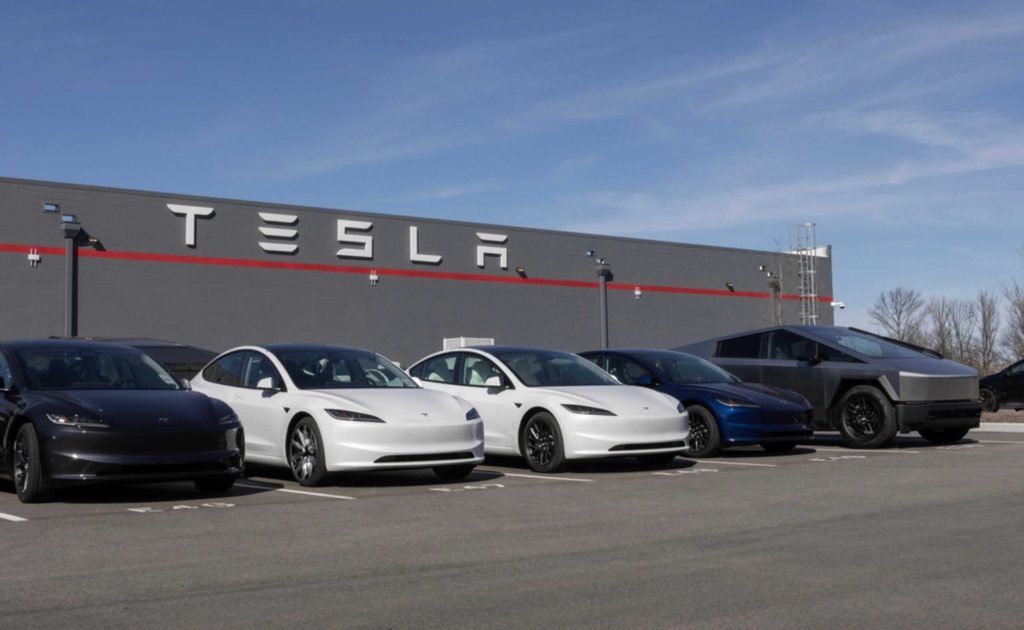 Tesla registra trimestre de recuperação, mas enfrenta queda global