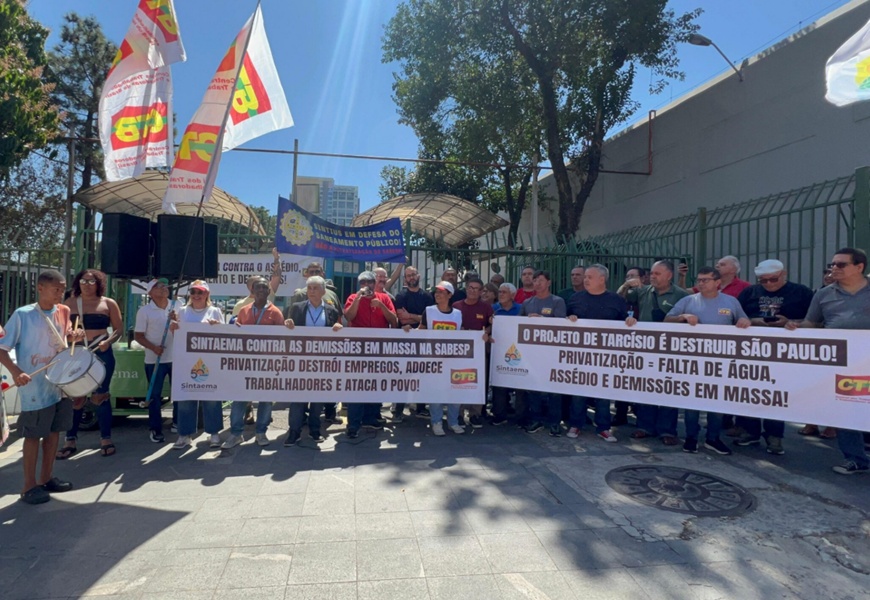 Trabalhadores protestam contra demissões e abusos da Sabesp privatizada