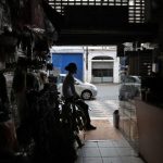 Vendavais, quedas de árvores e desabamentos deixam 8 feridos em