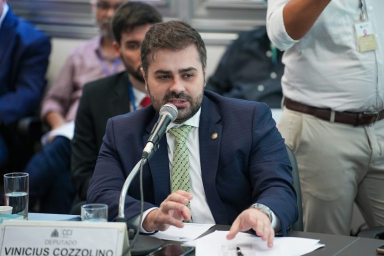 Vinicius Cozzolino questiona projeto do governo sobre câmeras de vigilância