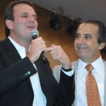 ‘Errou a mão': Paes coleciona cobranças de seguidores por afago