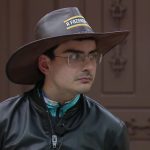 A Fazenda 17: Shia Phoenix tenta aproximação de Dudu Camargo