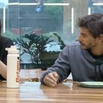 A Fazenda 17: conversa entre Michelle e Shia promete mudar