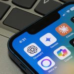 Alerta: suas conversas com chatbots podem ser usadas para treinar