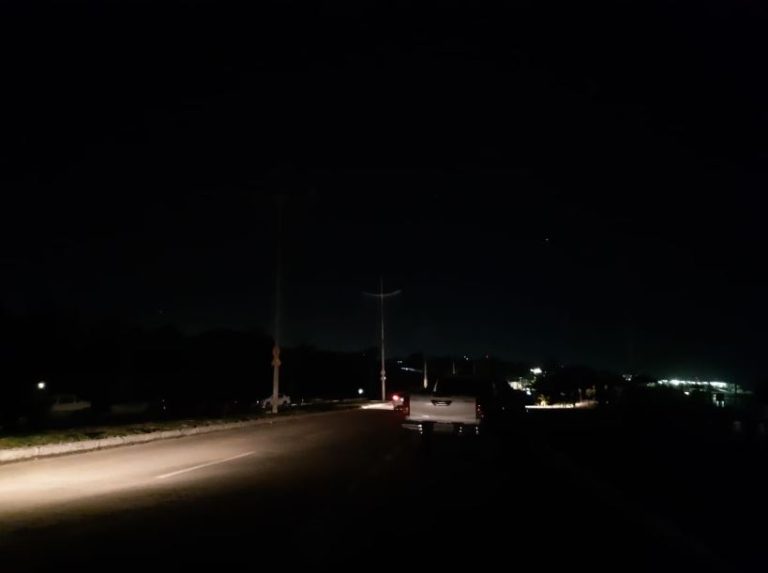 Apagão atinge grande ilha neste domingo