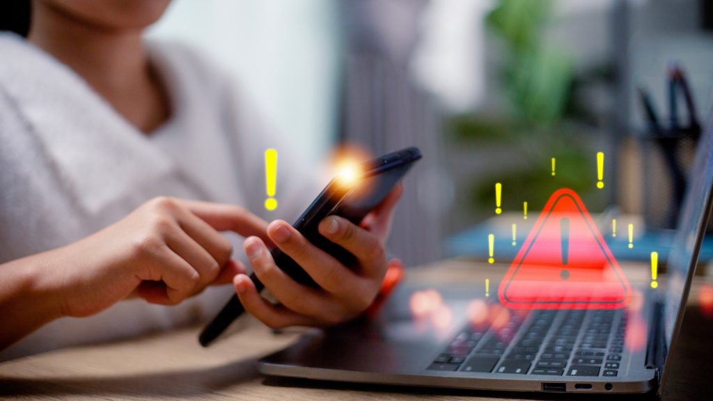 Apple alerta desenvolvedor sobre ataque com spyware governamental