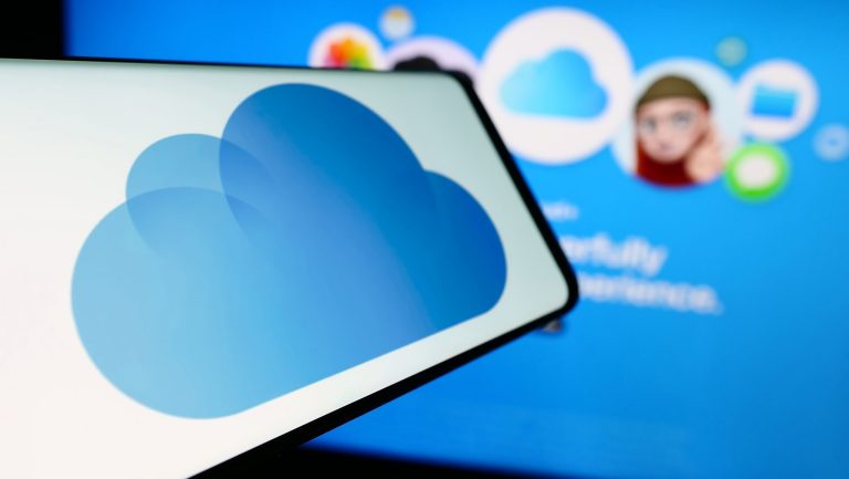 Apple volta à mira do Reino Unido por manter iCloud