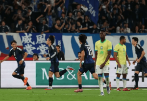 Brasil leva virada e perde para o Japão pela primeira