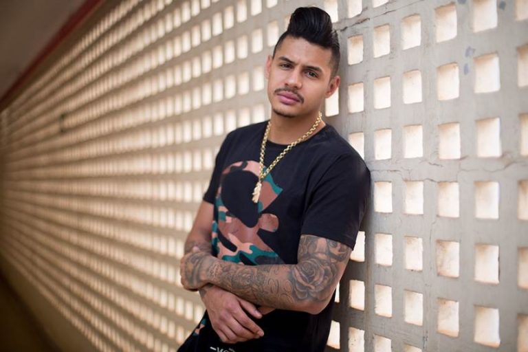 Cantor Hungria é internado às pressas por suposta intoxicação com