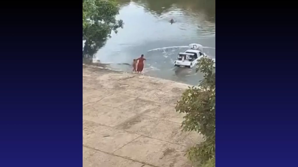 Carro desce rampa e atinge criança no Rio Mearim, em