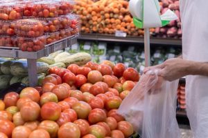 Cesta básica fica mais barata em São Luís e registra