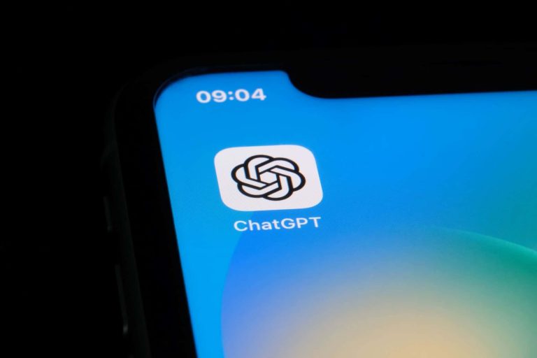 ChatGPT ‘físico’ quer ser seu amigo de IA; veja o