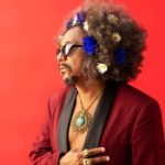 Chico César leva celebração de 30 anos de “Aos Vivos”