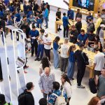 China libera funções eSIM e Apple confirma pré-venda do iPhone