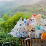 Cientistas transformam plásticos em materiais para baterias do futuro