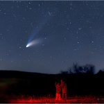 Cometa histórico visível por 18 meses ofereceu experiência única