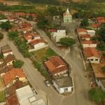 Como é viver na cidade onde todos se conhecem e