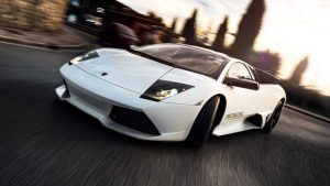 Como os nomes dos carros são definidos pelas montadoras