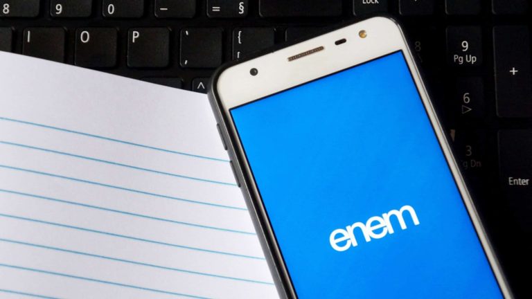 Como usar o app MEC Enem para fazer simulados e