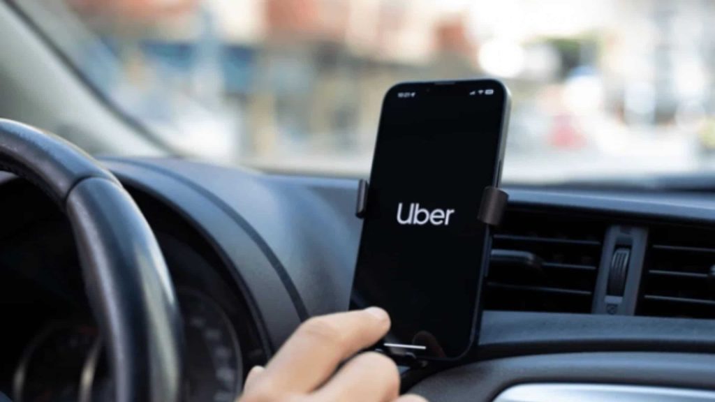 Conta suspensa na Uber? Veja o que fazer para recuperar