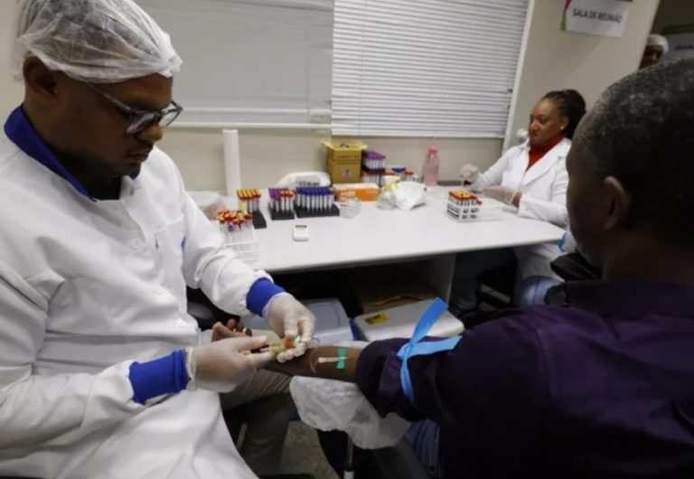 “Corte nos direitos do servidor desvaloriza carreiras e impõe risco