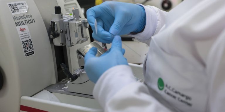 Cura de câncer de próstata pode chegar a até 98% 