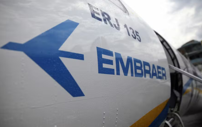 Embraer atinge recorde de encomendas e fecha trimestre com carteira