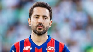Éverton Ribeiro revela diagnóstico de câncer