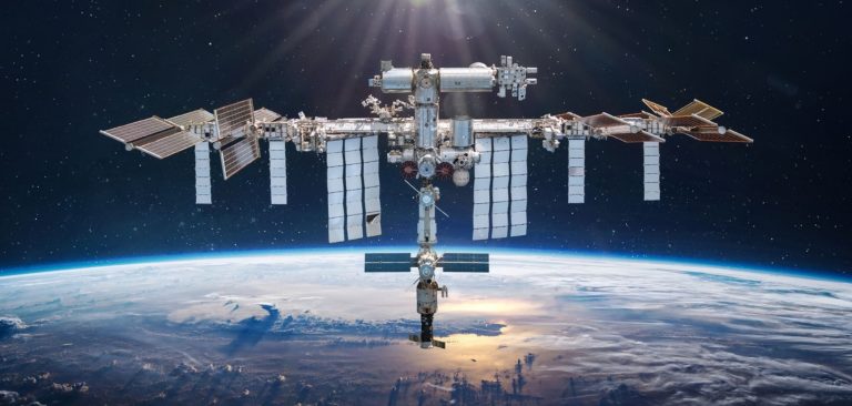 Experimento de youtuber é testado por astronauta na ISS