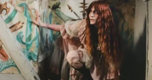 Florence + The Machine lançam novo álbum, “Everybody Scream”